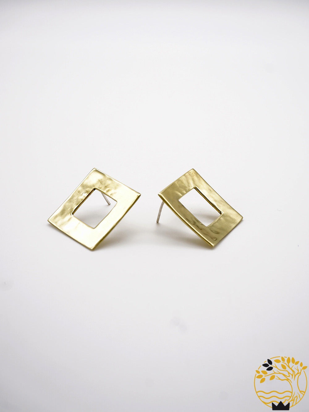 Schöne Quadratische Ohrstecker aus Bronze