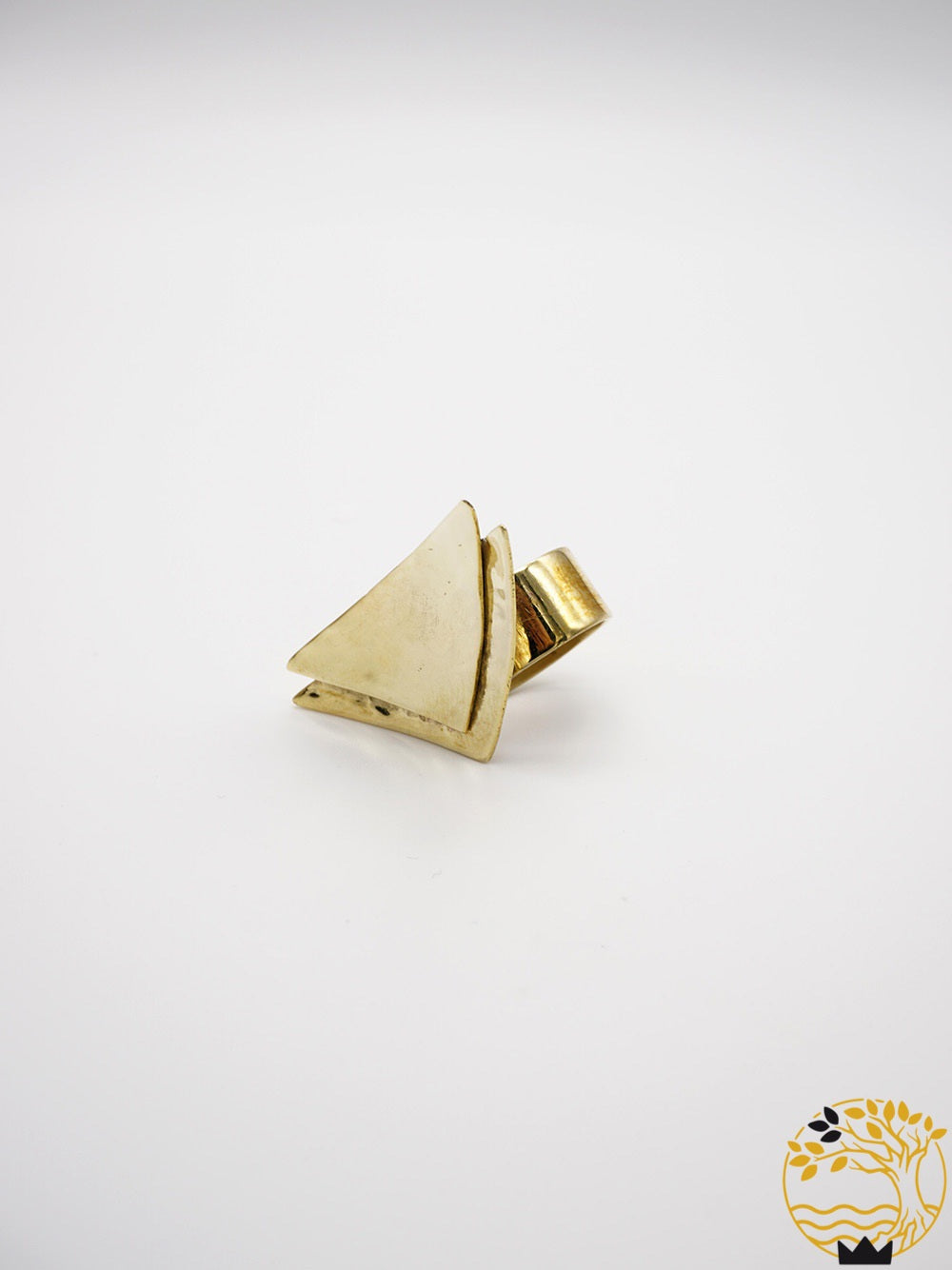 Dreieckiger Fingerring aus Bronze - werkvoll.ch
