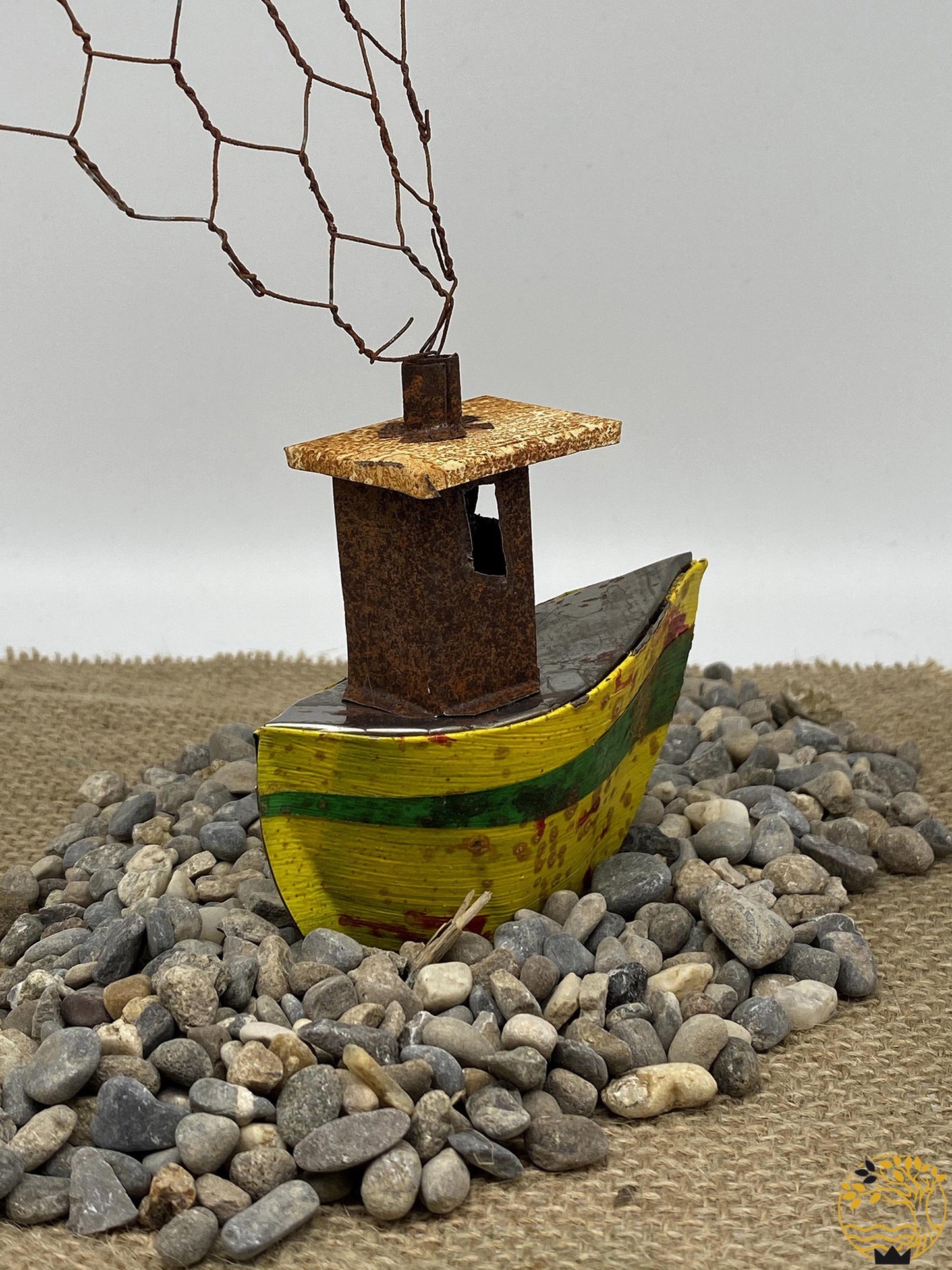 Fischerboot zum Aufstellen aus recyceltem Material gelb/grün/gelb - werkvoll.ch
