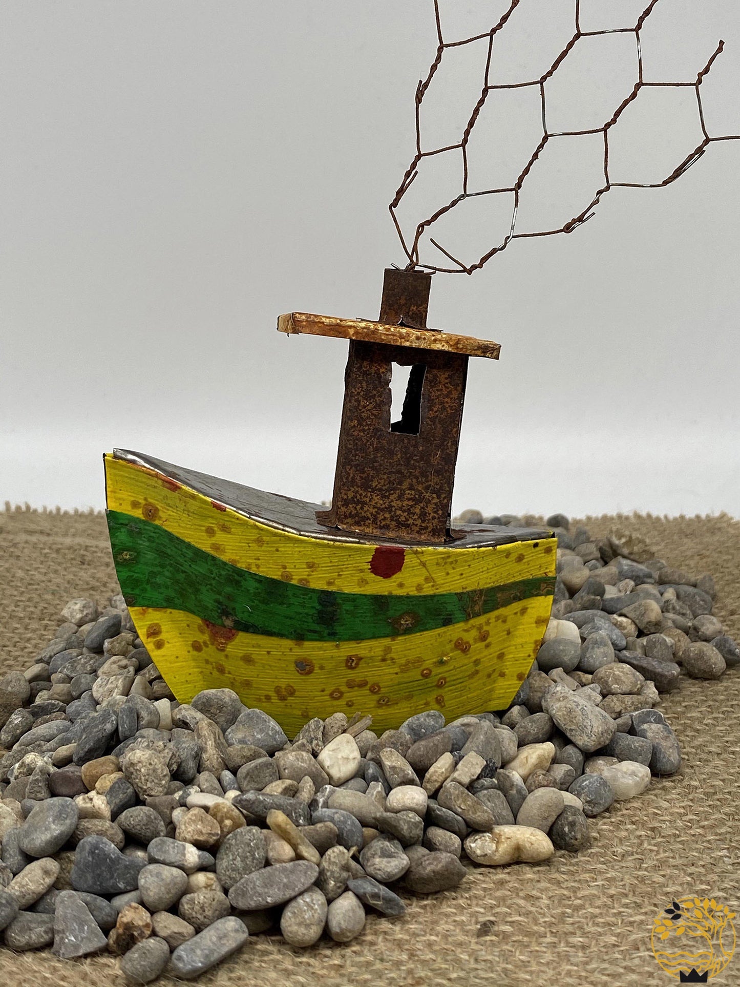 Fischerboot zum Aufstellen aus recyceltem Material gelb/grün/gelb - werkvoll.ch
