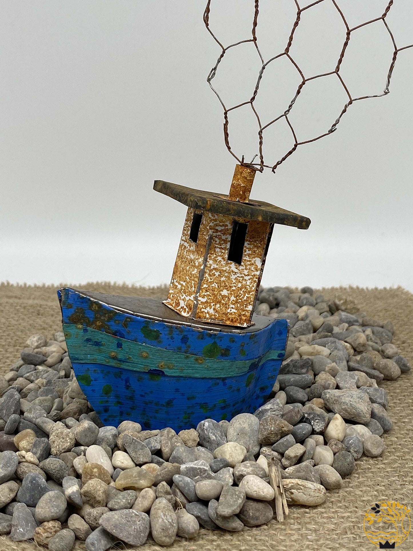 Fischerboot zum Aufstellen aus recyceltem Material hellblau/türkis - werkvoll.ch