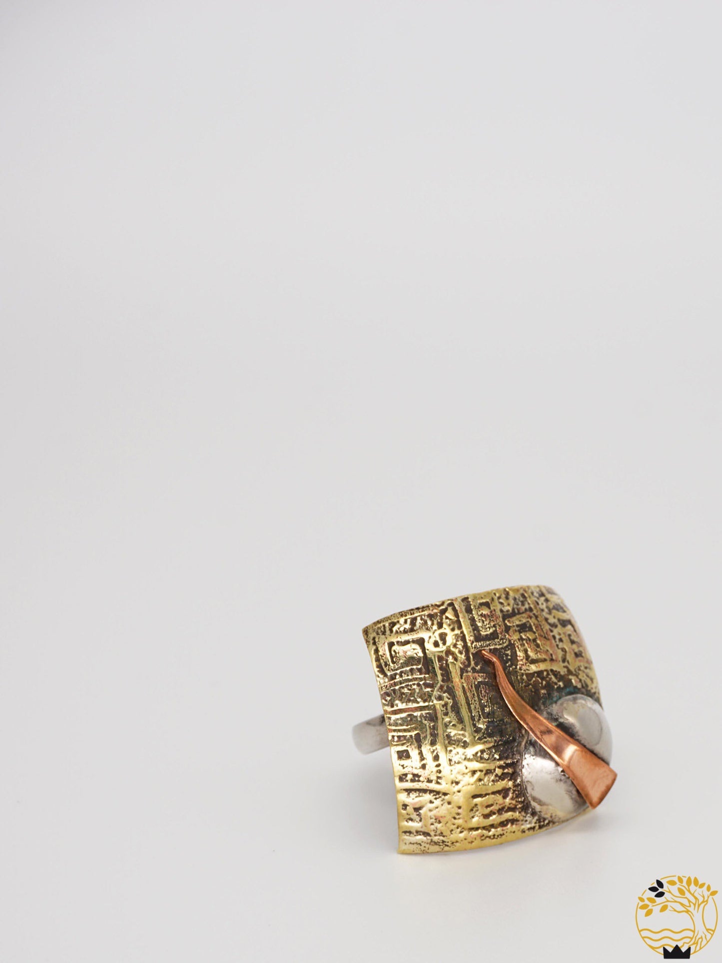 Goldener quadratischer Ring - werkvoll.ch