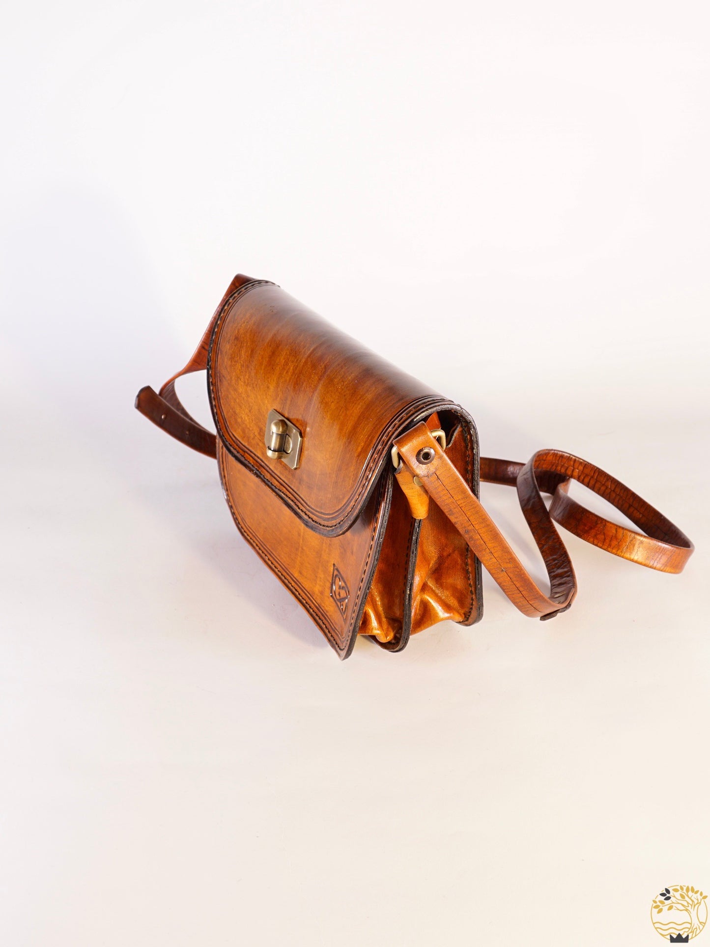 Kleine hellbraune Tasche zum umhängen - werkvoll.ch
